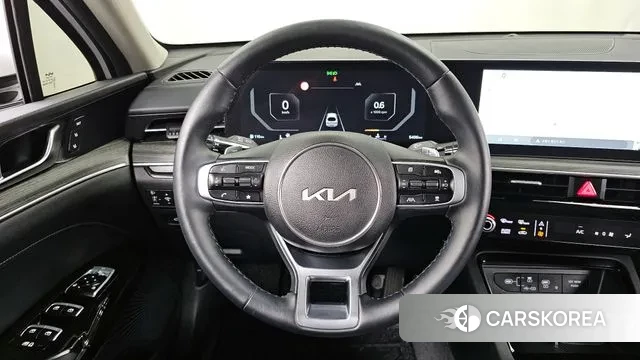 Kia The New K5 3rd generation 2025 Белый из Кореи, фото 4