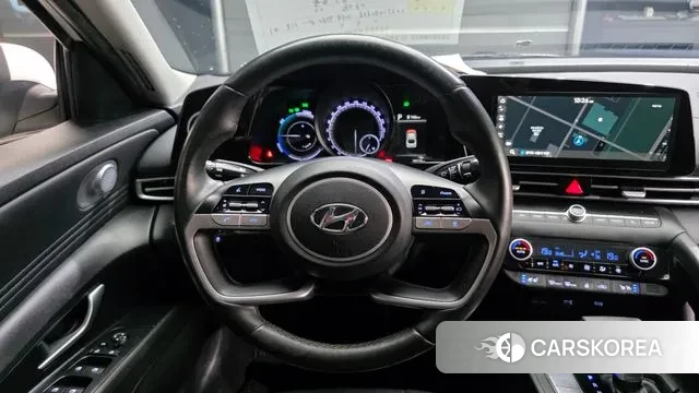 Hyundai Avante Hybrid (CN7) 2022 Белый из Кореи, фото 4