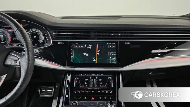 Audi Q8 (4M) 2023 Белый из Кореи, фото 4