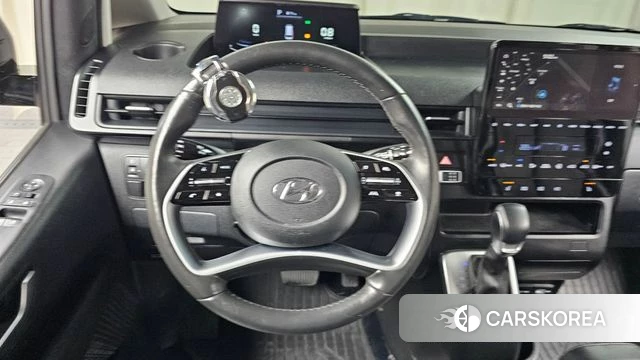 Hyundai Staria 2023 Черный из Кореи, фото 4