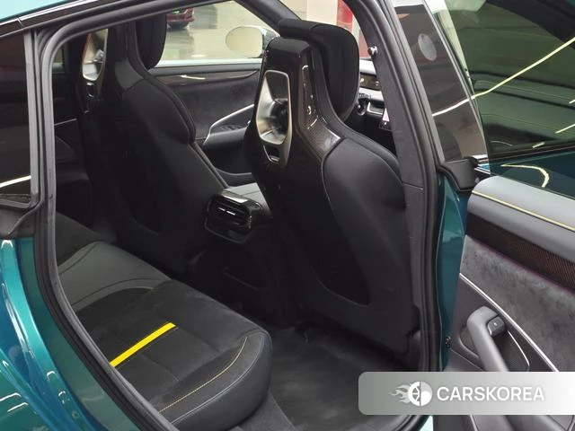 Xiaomi Car Xiaomi SU7 Ultra 2025 Зеленый из Китая, фото 4