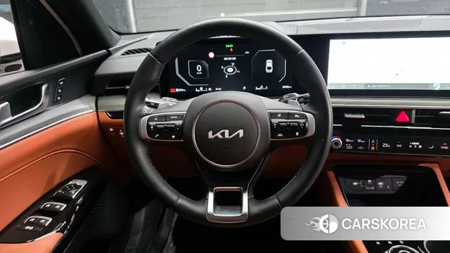 Kia The New K5 3rd generation 2025 Белый из Кореи, фото 4