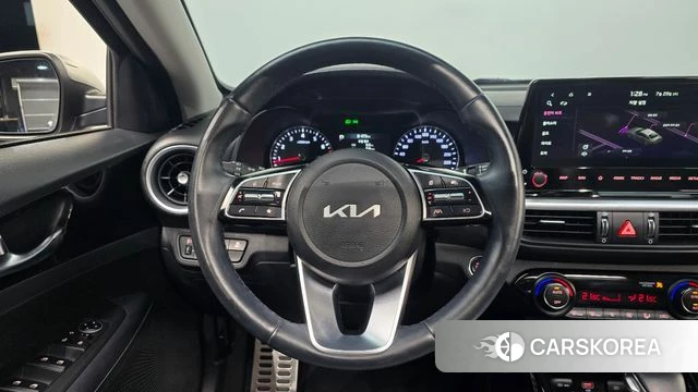 Kia The New K3 2nd generation 2024 Серый из Кореи, фото 4