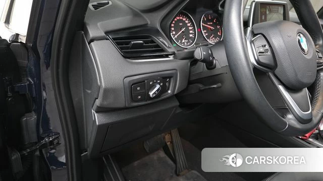 BMW 2 Series Active Tourer (F45) 2018 Синий из Кореи, фото 4