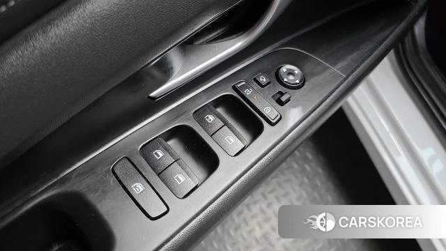 Hyundai The New Avante (CN7) 2023 Белый из Кореи, фото 4