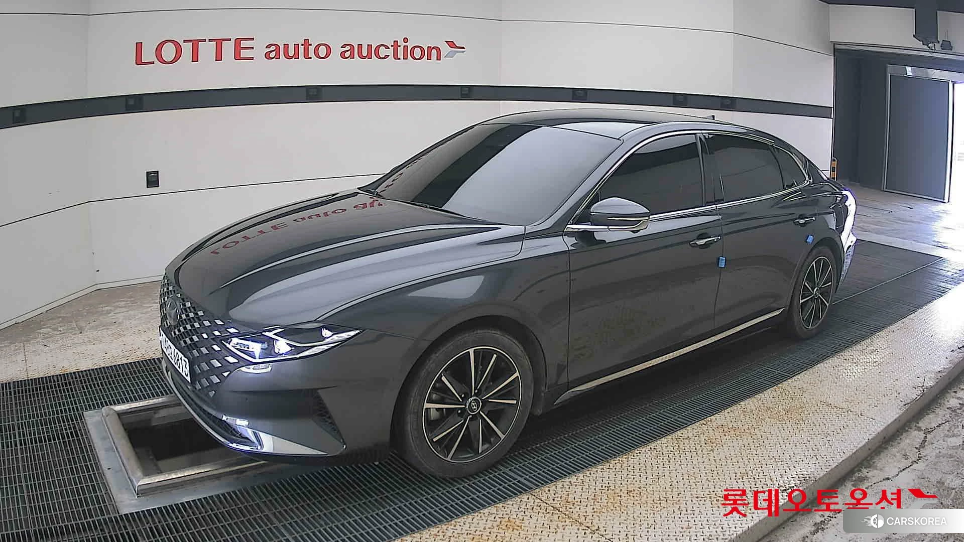 Hyundai Grandeur 2022 Nocturne Grey Metallic из Кореи, фото 4