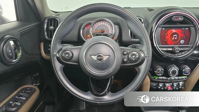 Mini Cooper D Countryman 2018 Белый из Кореи, фото 4