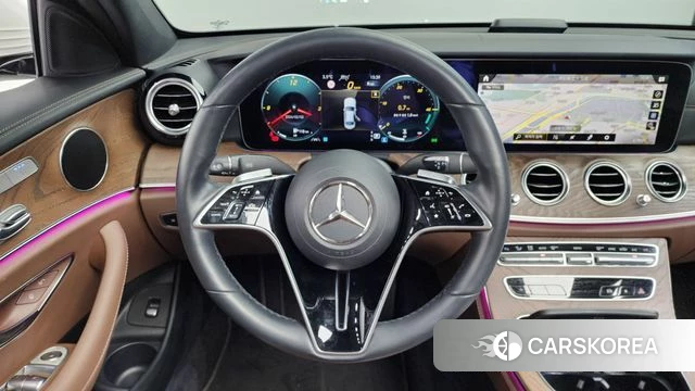 Mercedes-Benz E-Class W213 2022 Белый из Кореи, фото 4