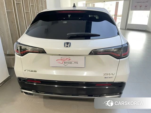 Honda ZR-V to 2024 Белый из Китая, фото 4