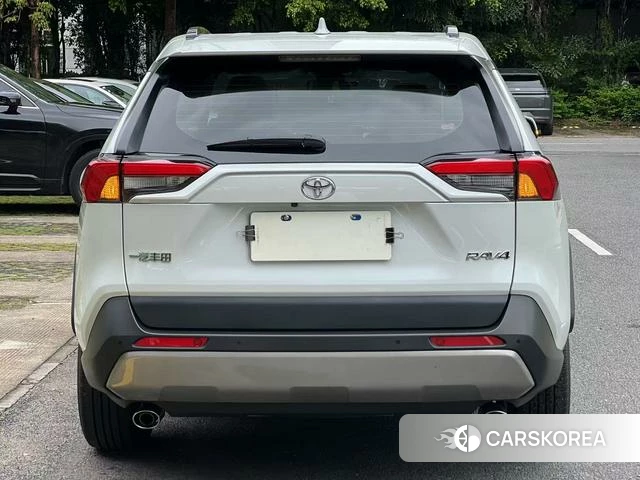 Toyota RAV4 Rongfang 2024 Белый из Китая, фото 4