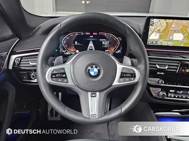 BMW 5 Series (G60) 2023 Белый из Кореи, фото 4