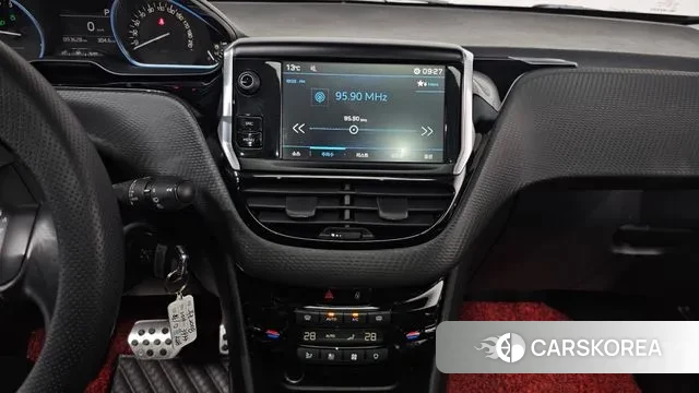 Peugeot 2008 2019 Белый из Кореи, фото 4