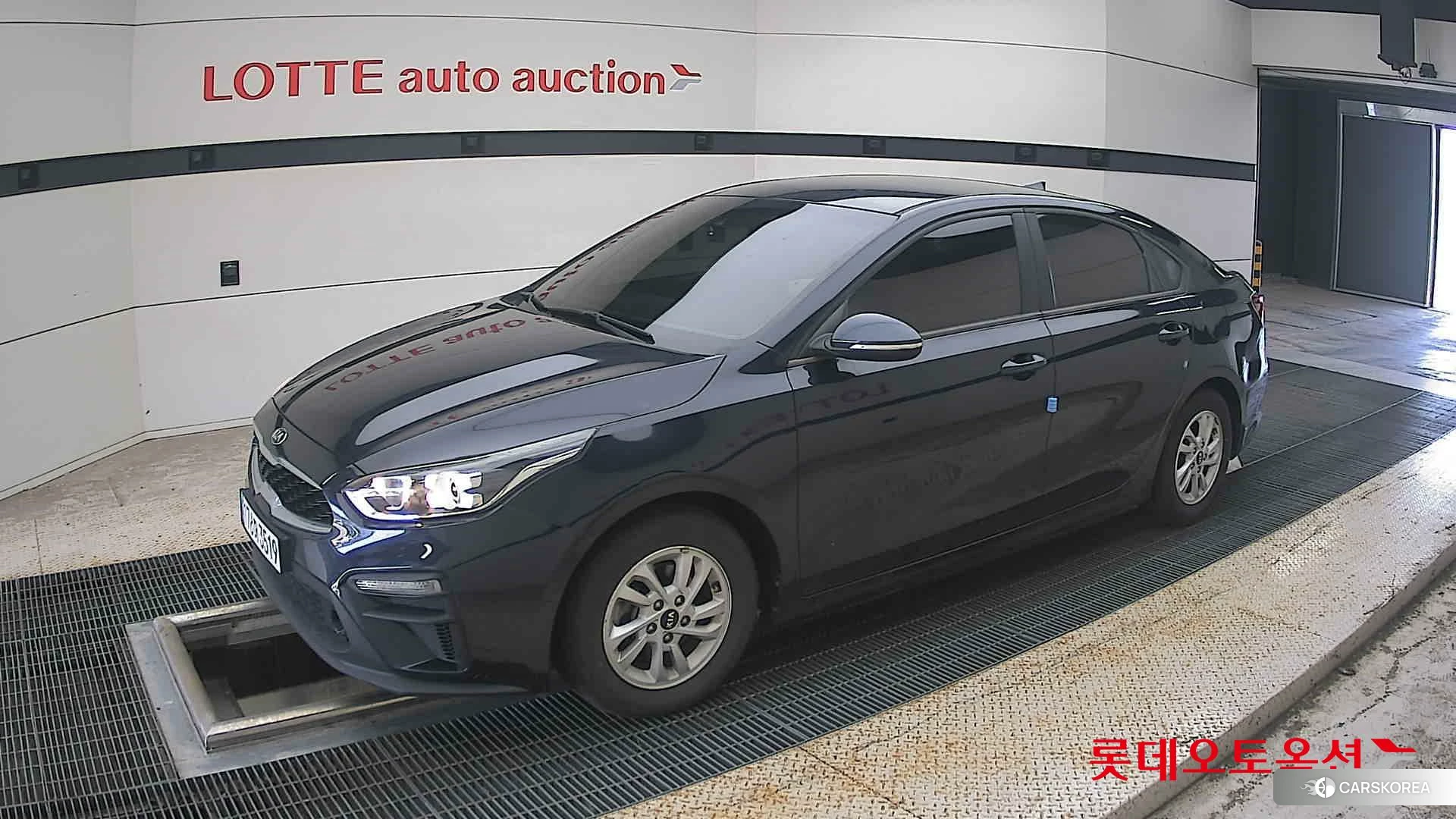 Kia K3 2021 Gravity Blue из Кореи, фото 4
