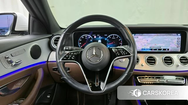 Mercedes-Benz E-Class W213 2021 Белый из Кореи, фото 4