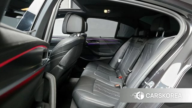 BMW 5 Series (G30) 2022 Серый из Кореи, фото 4