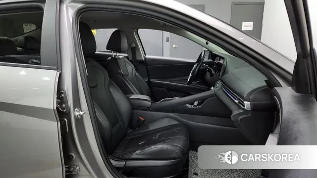 Hyundai Avante (CN7) 2020 Серебристо-серый из Кореи, фото 4