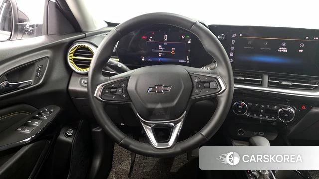 Chevrolet (GM Daewoo) Trax Crossover 2023 Белый из Кореи, фото 4