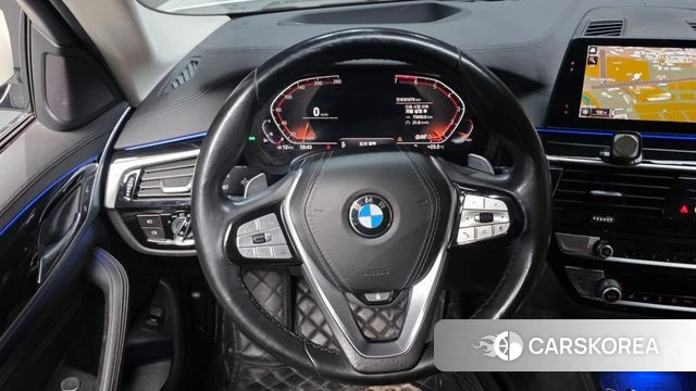BMW 5 Series (G30) 2019 Белый из Кореи, фото 4
