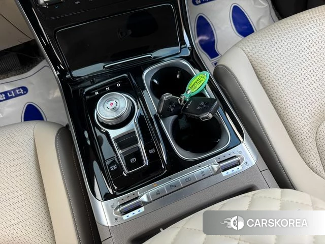 Kia Carnival 4th generation 2021 Белый из Кореи, фото 4