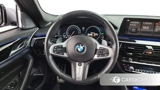 BMW 5 Series (G30) 2019 Серебряный из Кореи, фото 4