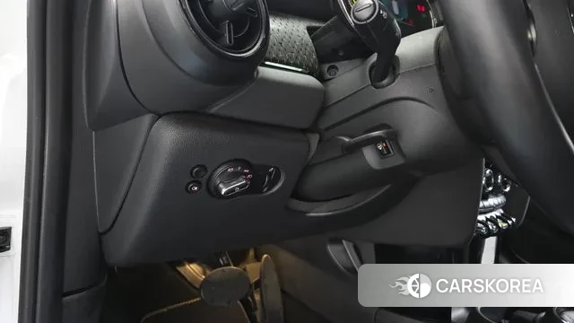 Mini Cooper Electric 2023 Белый из Кореи, фото 4