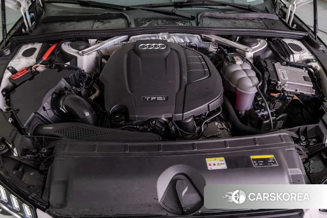Audi A4L 2023 Белый из Китая, фото 4