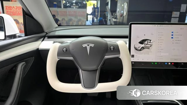 Tesla Model Y 2023 Белый из Кореи, фото 4