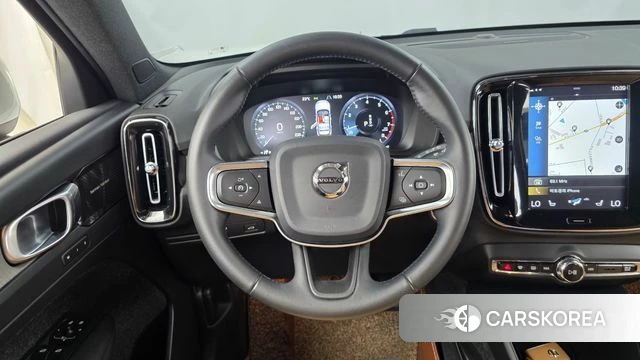 Volvo XC40 2019 Белый из Кореи, фото 4