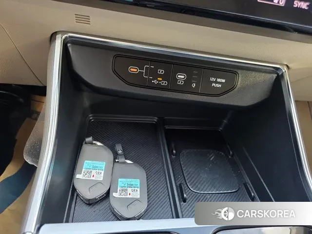 Kia The New Carnival 4th Generation 2024 Белый из Кореи, фото 4