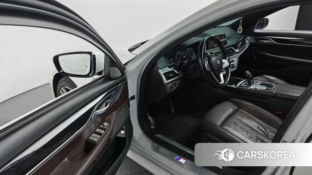 BMW 7 Series (G11) 2019 Белый из Кореи, фото 4