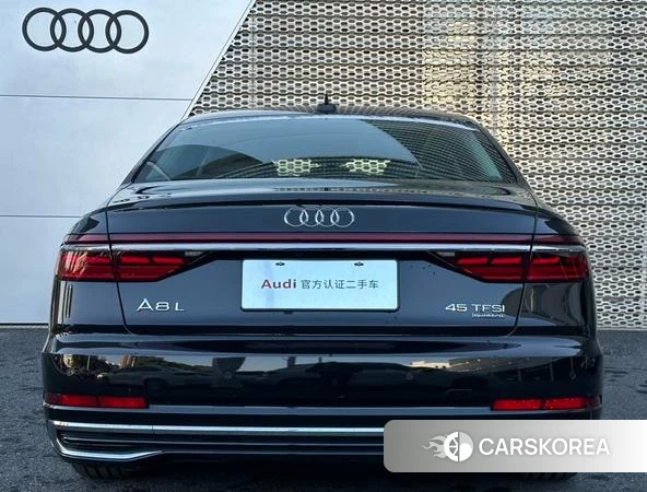 Audi A8 2025 Черный из Китая, фото 4