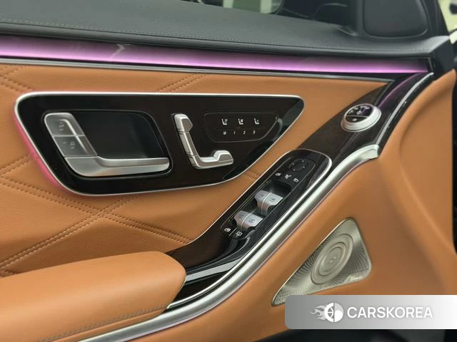 Mercedes-Benz Maybach S-class 2022 Черный из Китая, фото 4