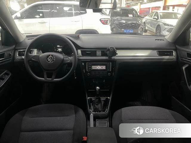 Volkswagen Bora 2021 Шампань из Китая, фото 4