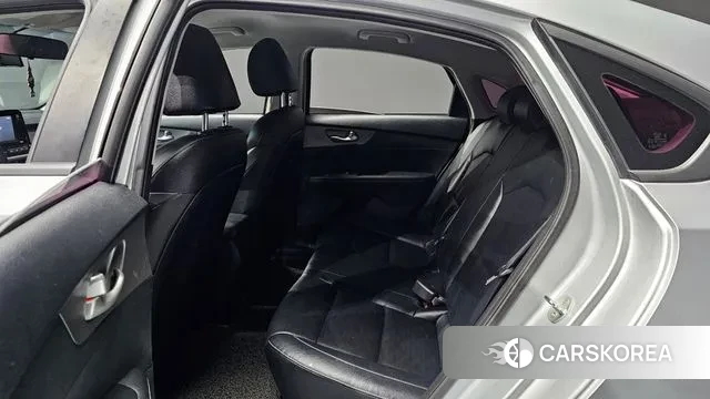 Kia Come New K3 2018 Серебристо-серый из Кореи, фото 4