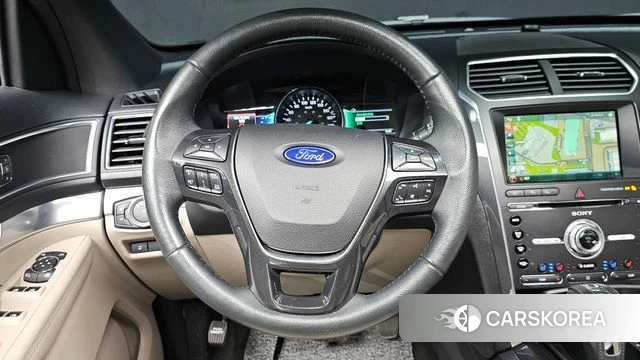 Ford Explorer 2018 Белый из Кореи, фото 4