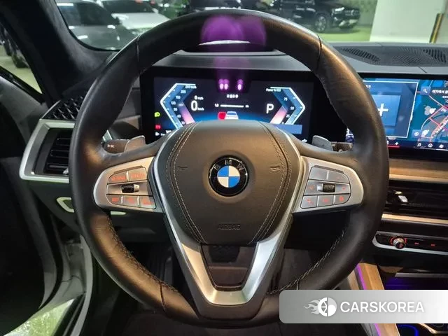 BMW X7 (G07) 2025 Белый из Кореи, фото 4