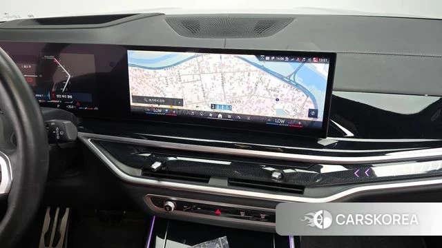 BMW X7 (G07) 2024 Черный из Кореи, фото 4