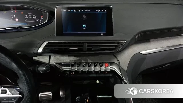 Peugeot 5008 second generation 2021 Серый из Кореи, фото 4