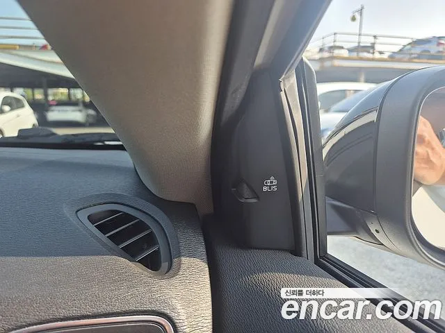 Volvo V40 Cross-Country 2019 Белый из Кореи, фото 4