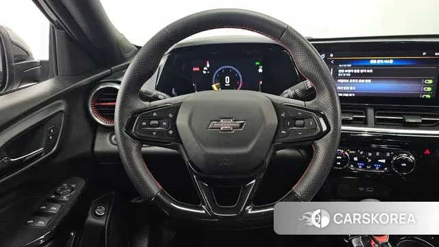 Chevrolet (GM Daewoo) Trax Crossover 2023 Черный из Кореи, фото 4