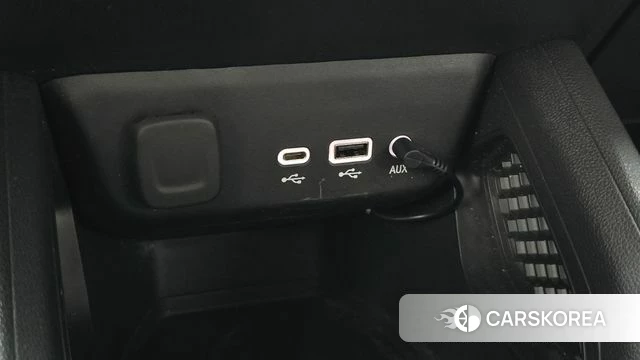Chevrolet (GM Daewoo) Trailblazer 2022 Белый из Кореи, фото 4