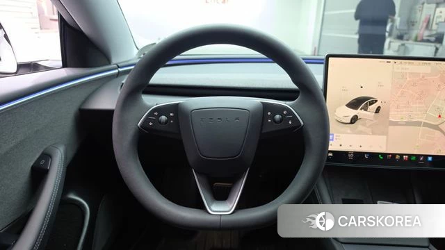 Tesla Model 3 2024 Белый из Кореи, фото 4