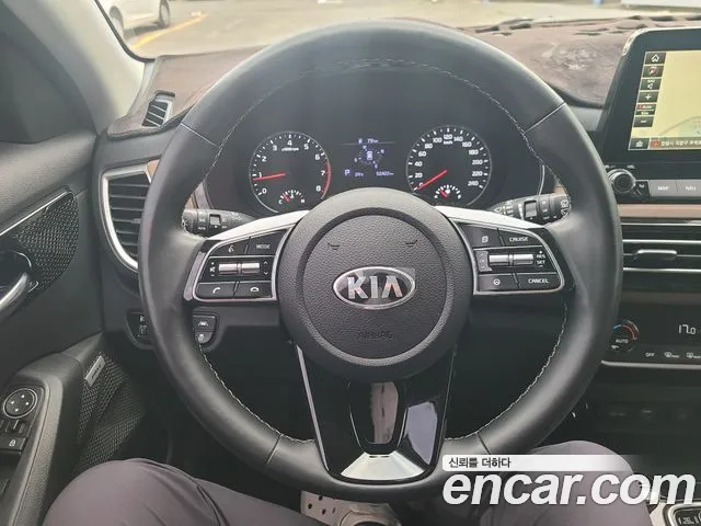 Kia Seltos id 2662115 из Кореи 4