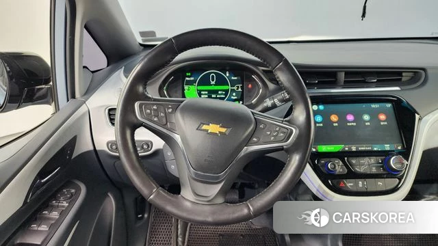 Chevrolet (GM Daewoo) Bolt EV 2018 Светло-серебряный цвет из Кореи, фото 4