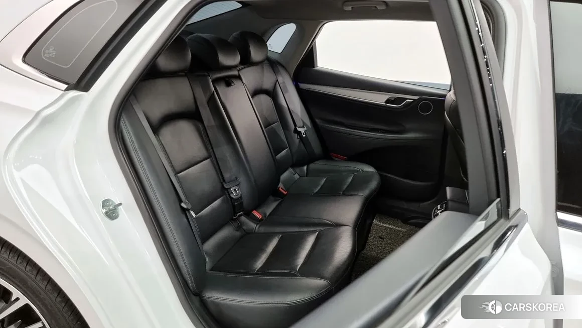 Hyundai The New Grandeur IG 2021 из Кореи, фото 4