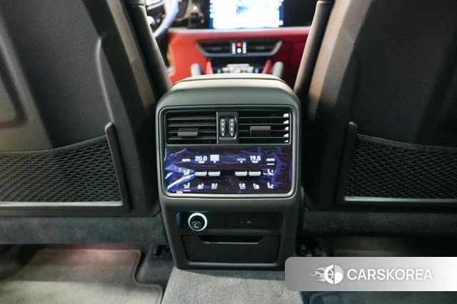 Porsche Cayenne (PO536) 2024 Черный из Кореи, фото 4