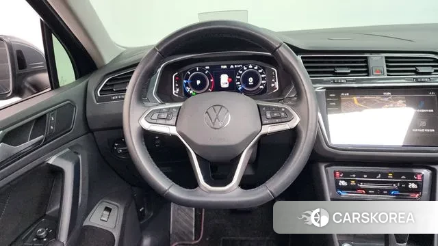 Volkswagen Tiguan second Generation 2022 Серый из Кореи, фото 4