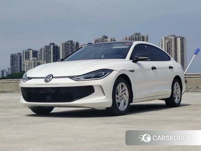 Volkswagen Lingdu 2023 Белый из Китая, фото 4
