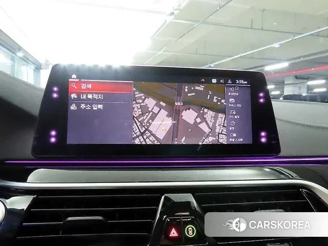 BMW 5 Series (G30) 2019 Белый из Кореи, фото 4