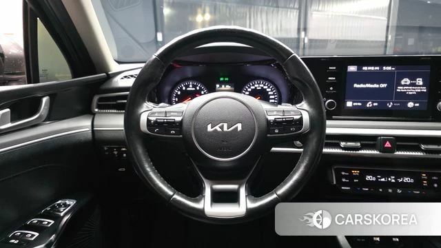 Kia K5 3rd generation 2022 Серый из Кореи, фото 4
